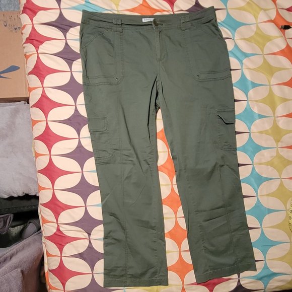St Johns Bay Womens Cargo Pants | Poshmark